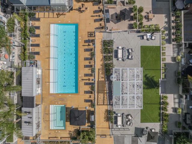 540 9Th Avenue TH104, San Diego, CA 92101