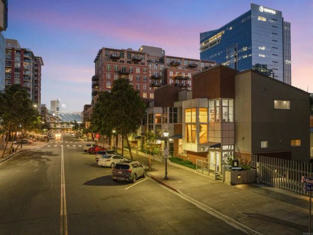 540 9Th Avenue TH104, San Diego, CA 92101