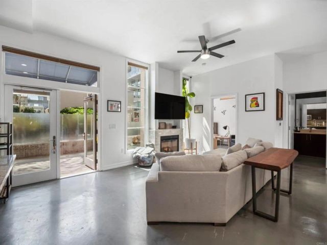 540 9Th Avenue TH104, San Diego, CA 92101