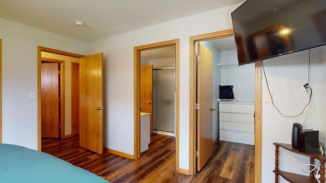 1007 Golfers Court SE, Rochester, MN 55904