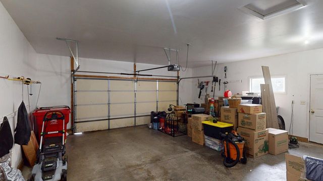 1007 Golfers Court SE, Rochester, MN 55904