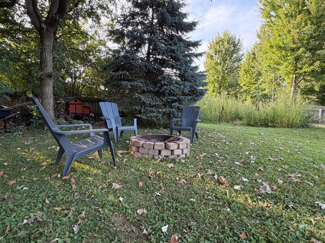 1007 Golfers Court SE, Rochester, MN 55904