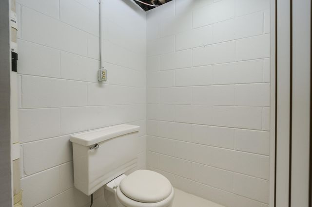 8001 Greenfield Shores Drive, Scotts, MI 49088