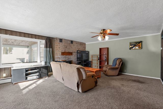 2388 Mcfarland Road, Rockford, IL 61108