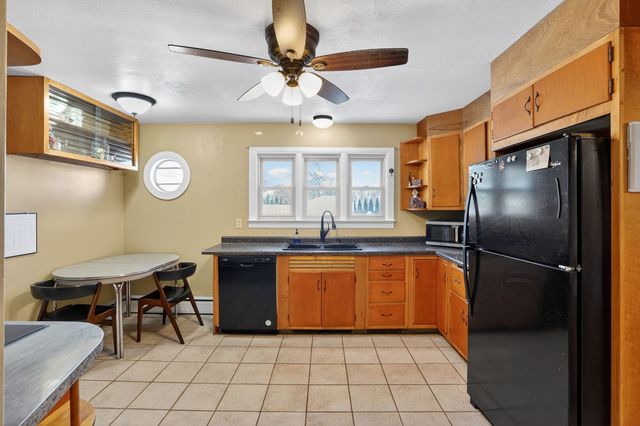 2388 Mcfarland Road, Rockford, IL 61108