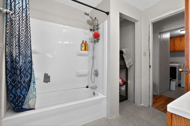 2388 Mcfarland Road, Rockford, IL 61108