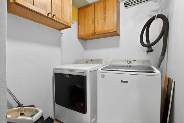 2388 Mcfarland Road, Rockford, IL 61108