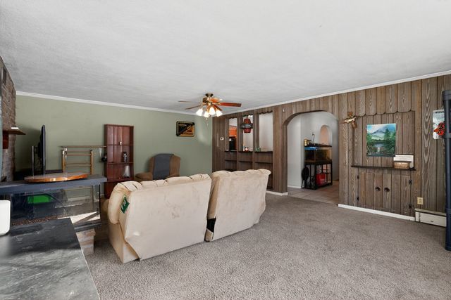 2388 Mcfarland Road, Rockford, IL 61108