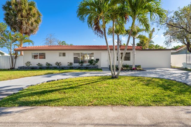 1740 NE 64th St, Fort Lauderdale, FL 33334