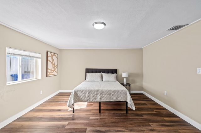 1740 NE 64th St, Fort Lauderdale, FL 33334