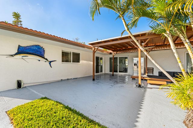 1740 NE 64th St, Fort Lauderdale, FL 33334