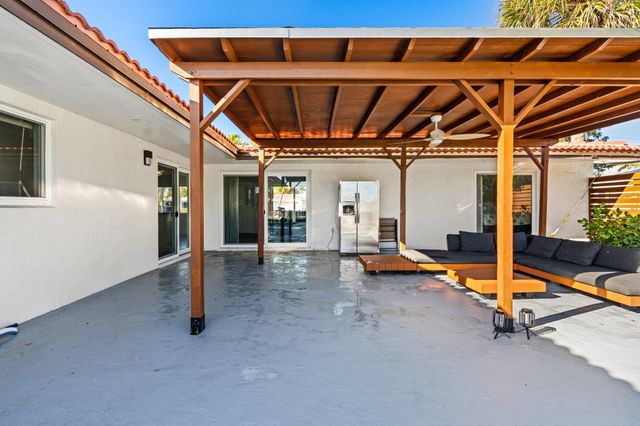 1740 NE 64th St, Fort Lauderdale, FL 33334