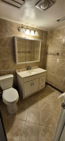 1051 Hillsboro Mile 507E, Hillsboro Beach, FL 33062