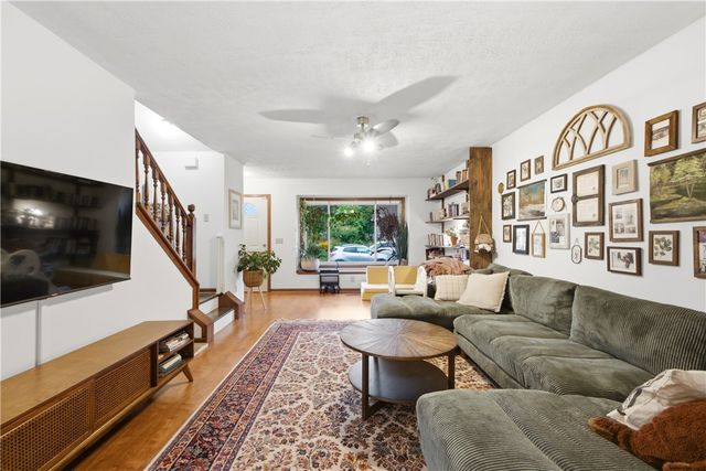 1440 Southlyn Drive, Kettering, OH 45409