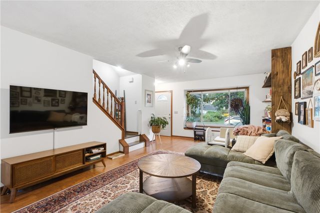 1440 Southlyn Drive, Kettering, OH 45409