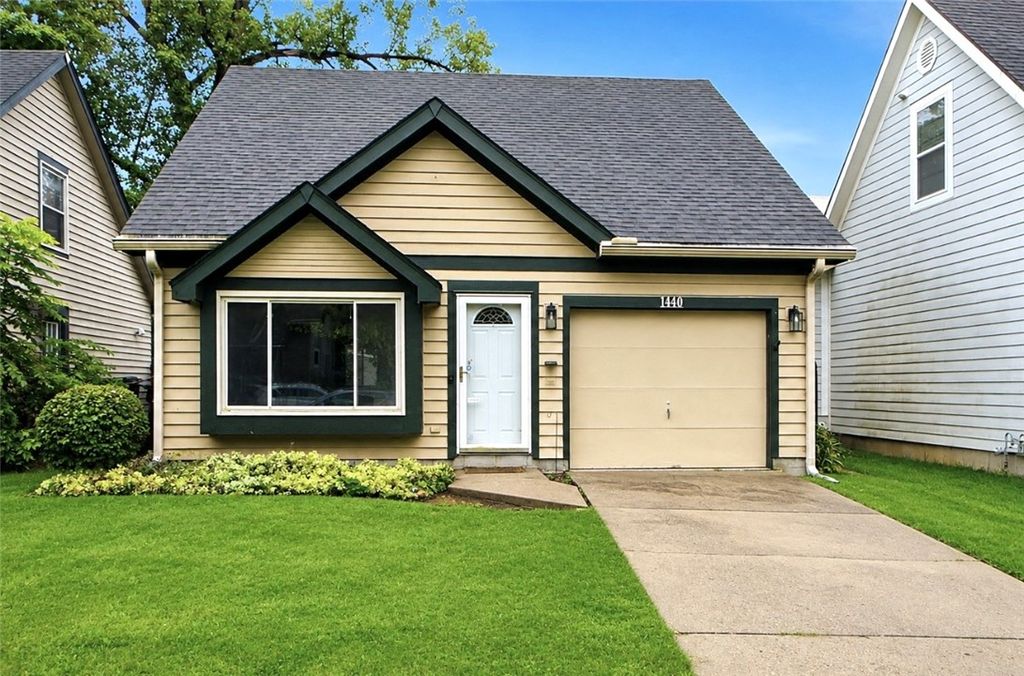 1440 Southlyn Drive, Kettering, OH 45409