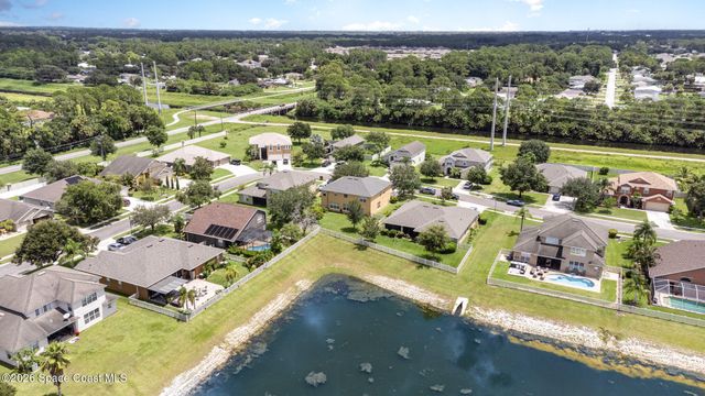 154 Wading Bird Circle SW, Palm Bay, FL 32908