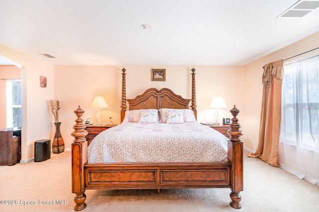 154 Wading Bird Circle SW, Palm Bay, FL 32908