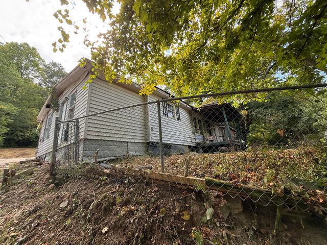 803 Slate Lick Road, Berea, KY 40403