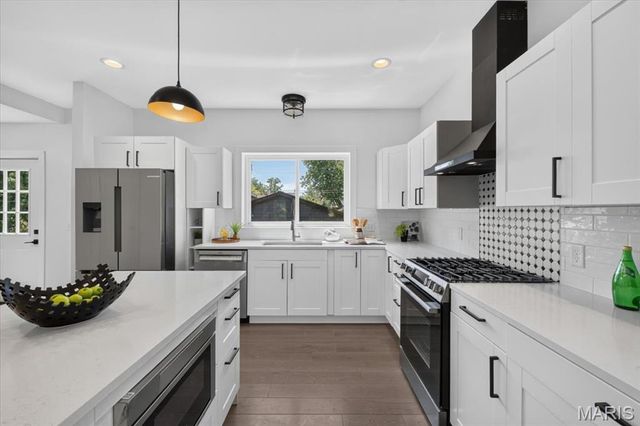 1035 Blendon Place, Richmond Heights, MO 63117