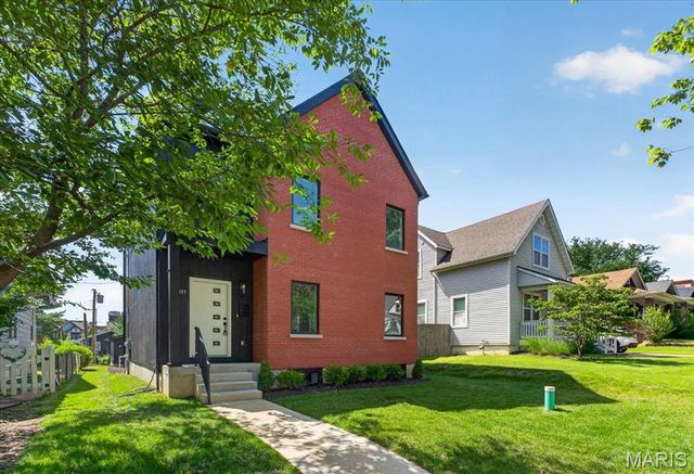 1035 Blendon Place, Richmond Heights, MO 63117
