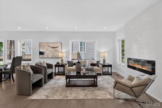 1035 Blendon Place, Richmond Heights, MO 63117