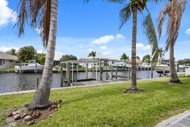 1459 SW Seahawk Way, Palm City, FL 34990