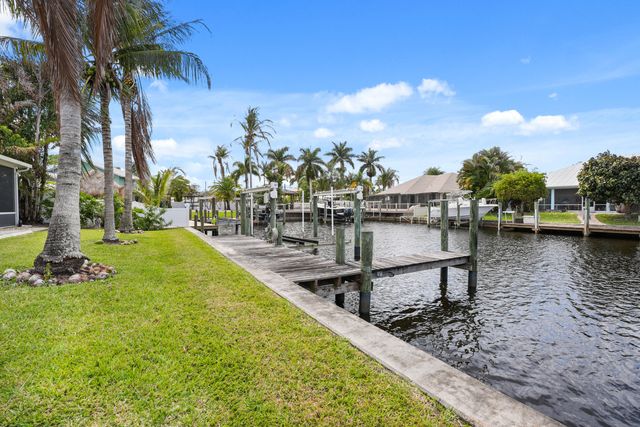 1459 SW Seahawk Way, Palm City, FL 34990