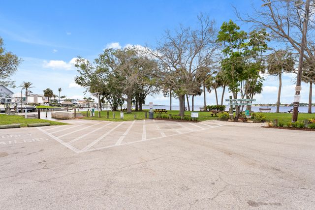 1459 SW Seahawk Way, Palm City, FL 34990