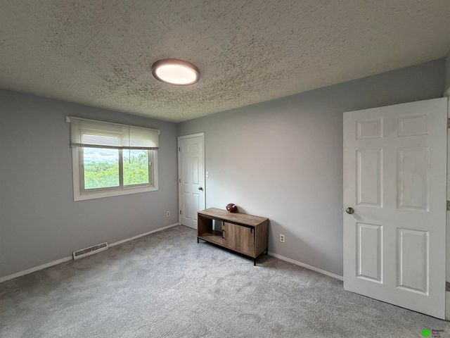 3001 Trudy Ann Drive, Raymond, NE 68428