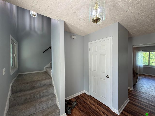 3001 Trudy Ann Drive, Raymond, NE 68428