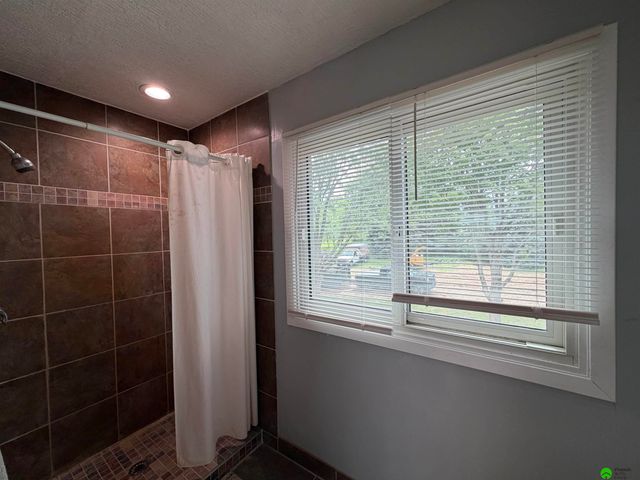 3001 Trudy Ann Drive, Raymond, NE 68428