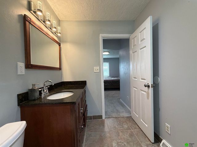 3001 Trudy Ann Drive, Raymond, NE 68428