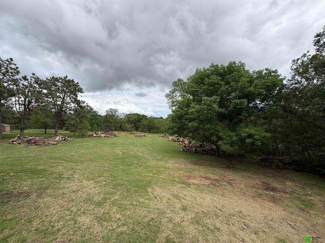3001 Trudy Ann Drive, Raymond, NE 68428