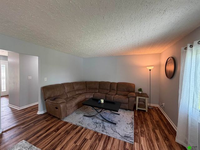 3001 Trudy Ann Drive, Raymond, NE 68428
