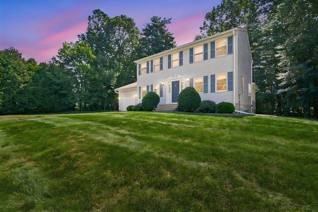 78 Oak Brook Drive, East Longmeadow, MA 01028