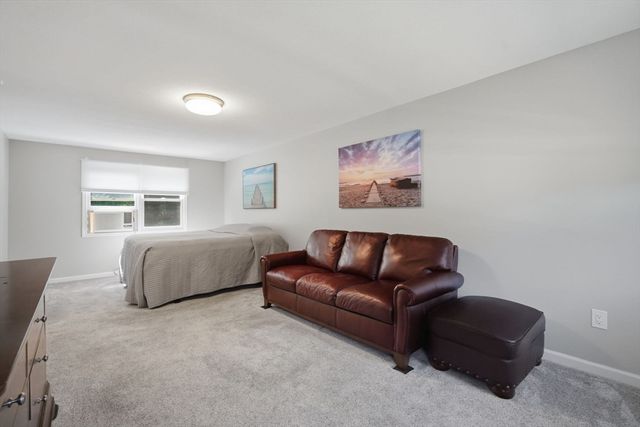 78 Oak Brook Drive, East Longmeadow, MA 01028