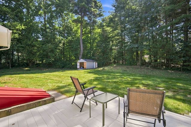 78 Oak Brook Drive, East Longmeadow, MA 01028