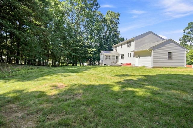 78 Oak Brook Drive, East Longmeadow, MA 01028