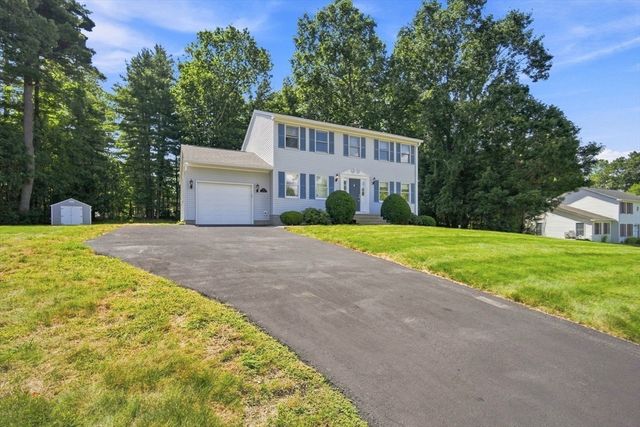78 Oak Brook Drive, East Longmeadow, MA 01028