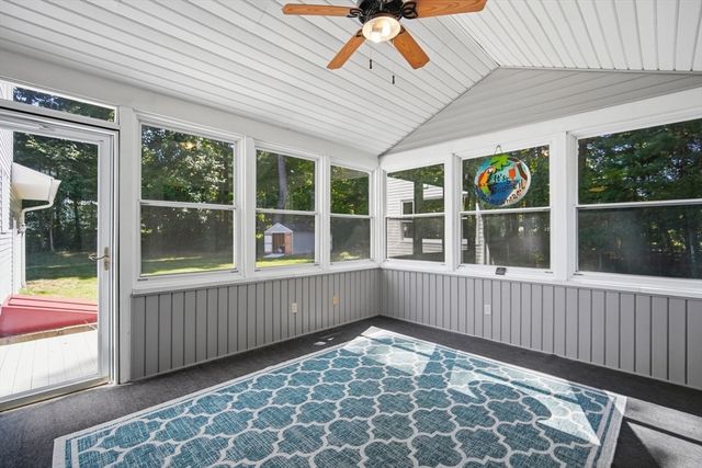 78 Oak Brook Drive, East Longmeadow, MA 01028