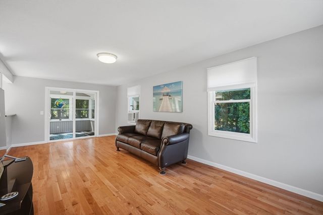 78 Oak Brook Drive, East Longmeadow, MA 01028