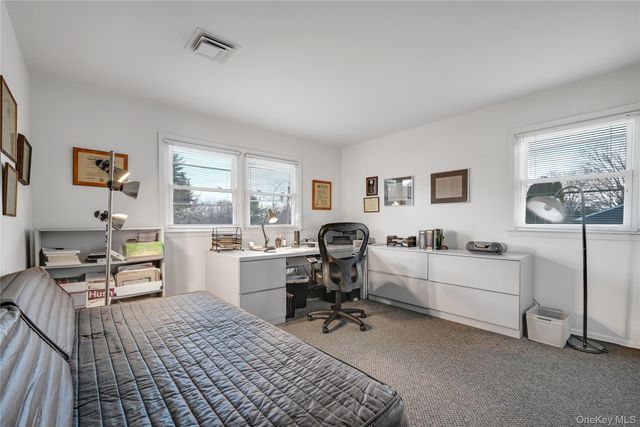 8 Jennifer Drive, New City, NY 10956