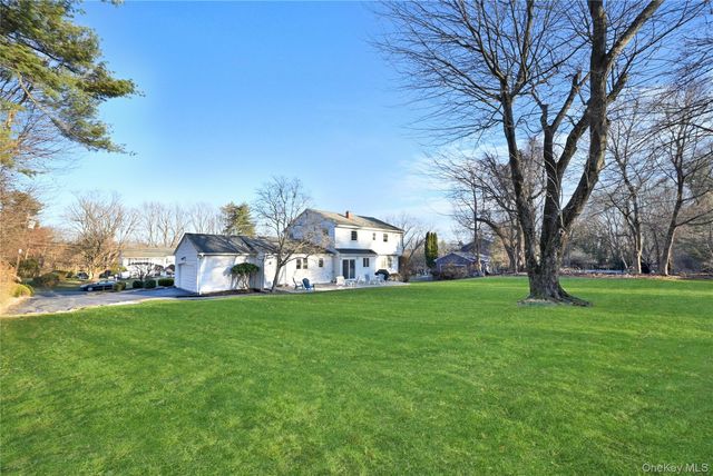 8 Jennifer Drive, New City, NY 10956