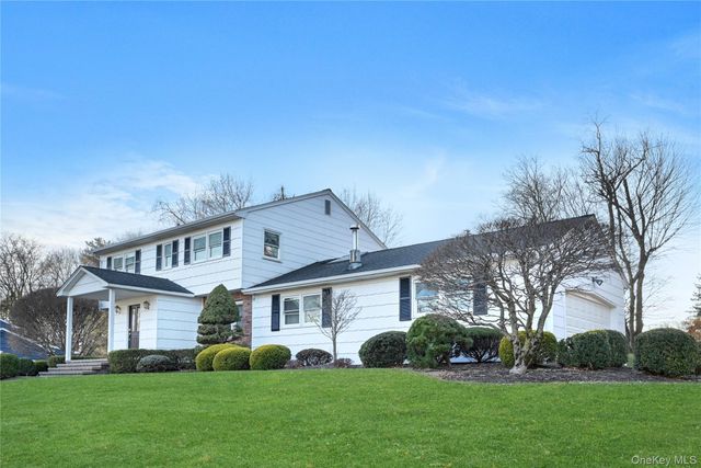 8 Jennifer Drive, New City, NY 10956