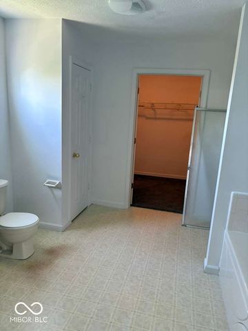 16776 Greensboro Drive, Westfield, IN 46074