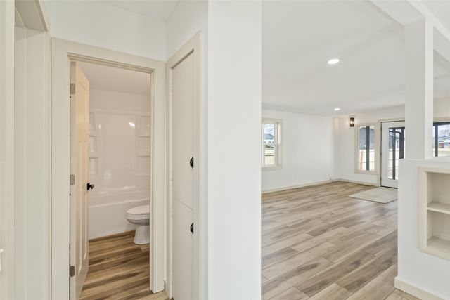 1405 W Pleasant Street, Knoxville, IA 50138