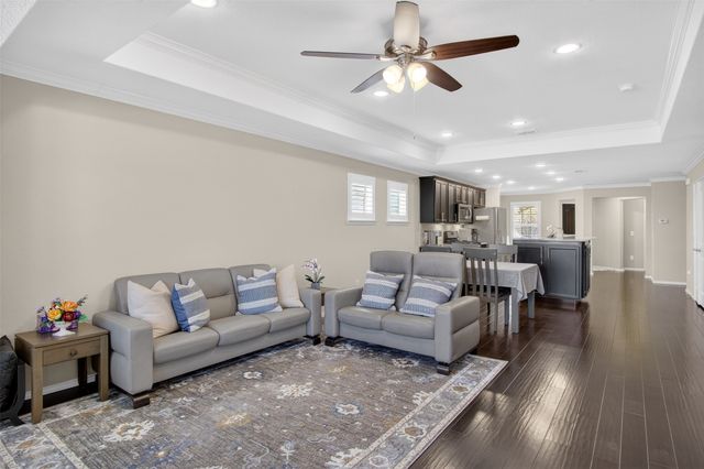 8978 Shore Crest Drive, Frisco, TX 75036