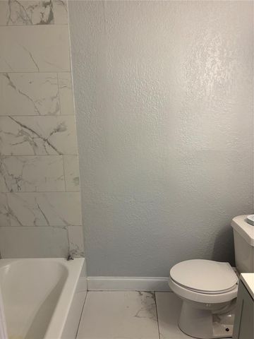 4321 LAKE LAWNE AVENUE, Orlando, FL 32808