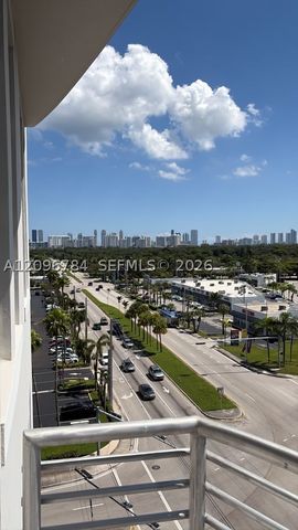 1791 NE MIAMI GARDENS DR E705, Miami, FL 33179